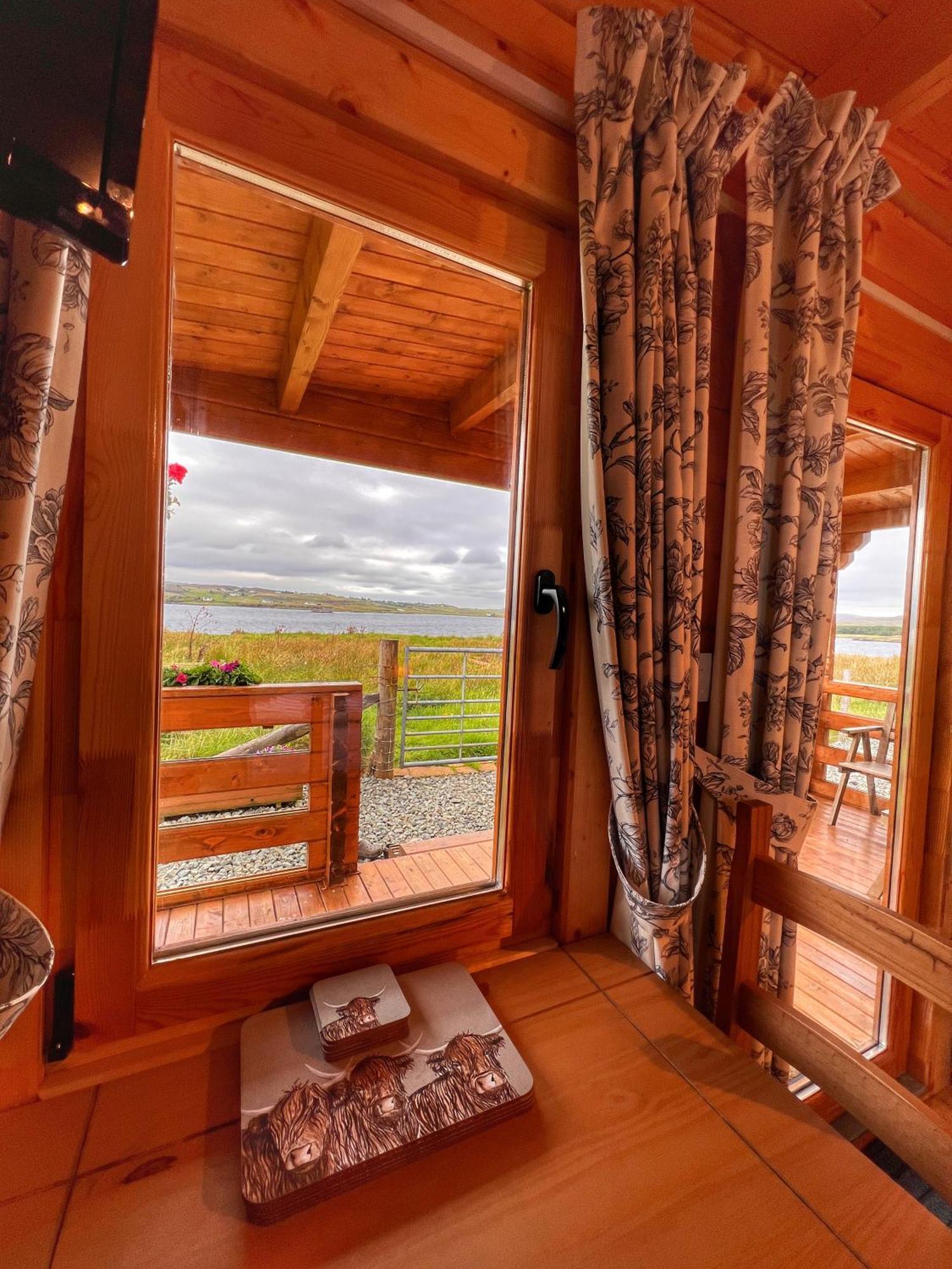 Harlosh Log Cabins Dunvegan  Oda fotoğraf
